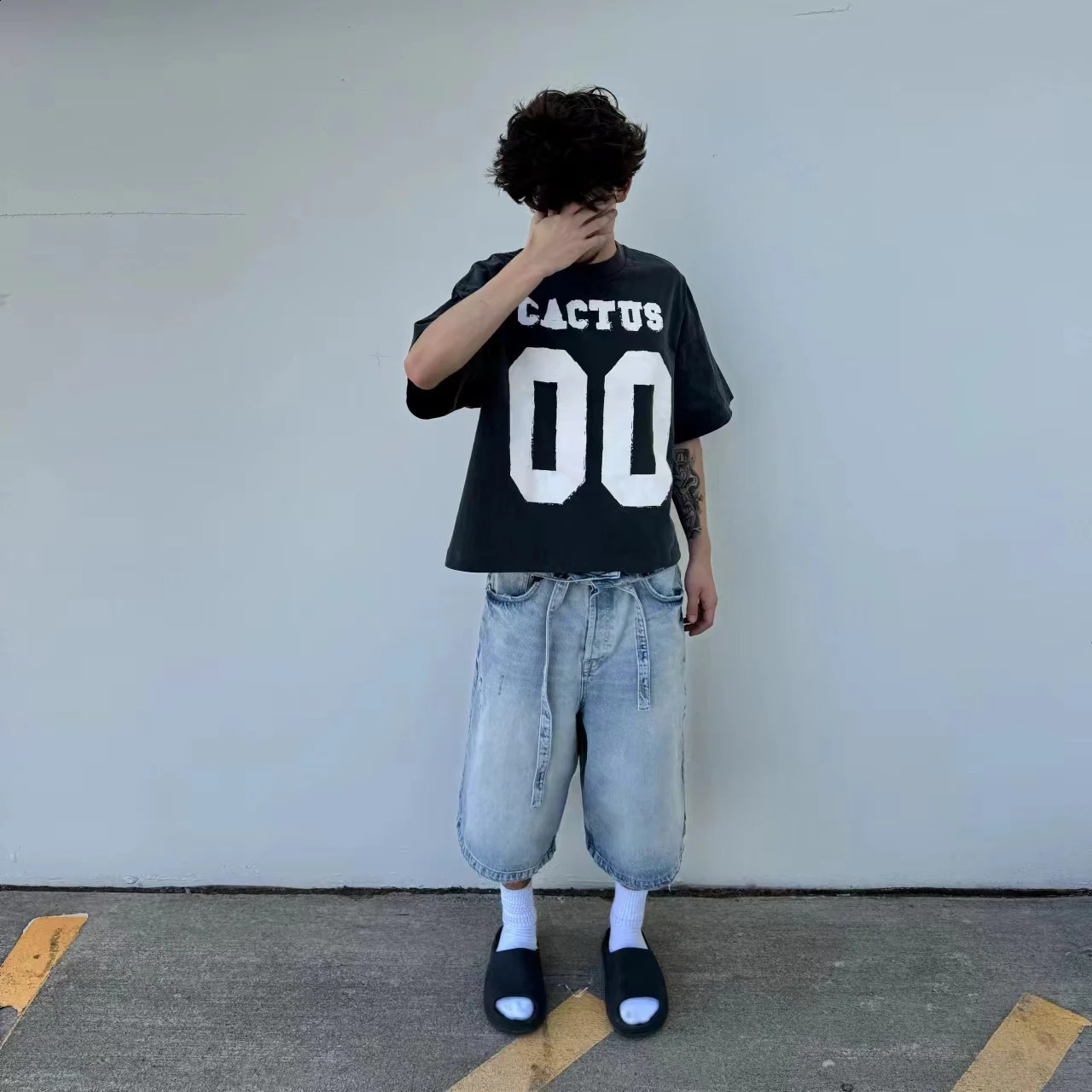 Streetwear Top Mens and Womens Washed Black T-shirt Harajuku Letter Printed Short Sleeve Gothic Casual Clothing 240927