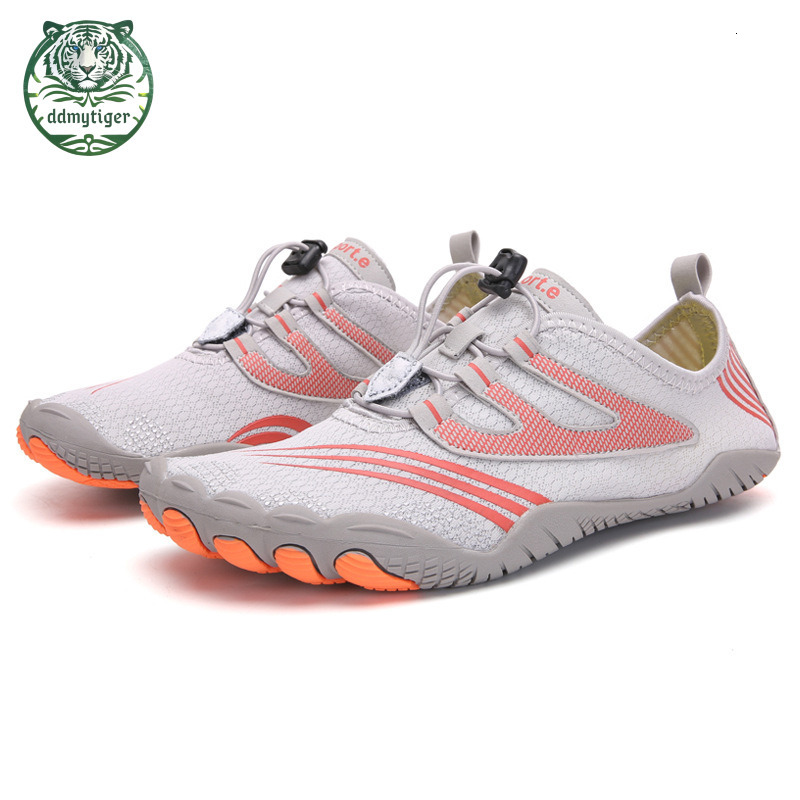 ddmytiger New and river tracing five finger outdoor hiking fitness sports, water wading shoes, diving beach shoes A ddmythur