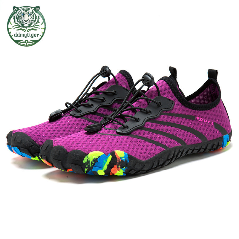 ddmytiger Couple sports outdoor hiking anti slip water shoes, five finger swimming and diving beach shoes A ddmythur