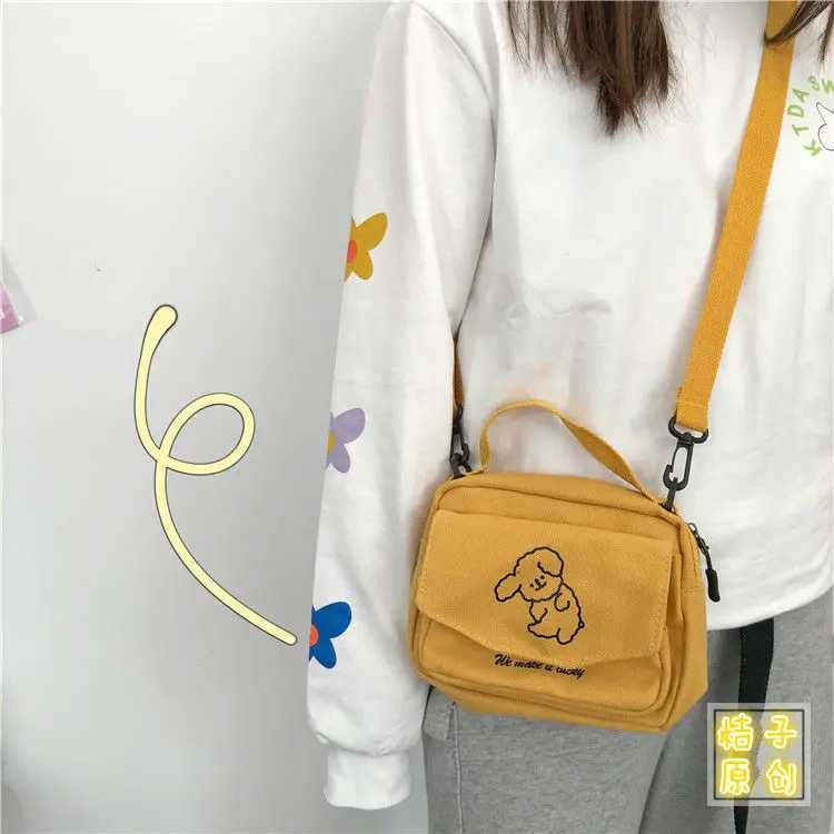 Womens messenger bag womens canvas printed cute envelope bag womens cute cartoon student shoulder bag Z250225
