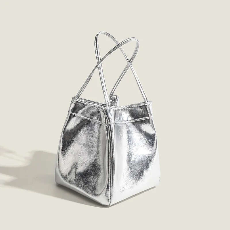 New Trendy Women's Casual Korean Version of The Small Square Fashion Bucket Bag Simple Handbag Sier Purse