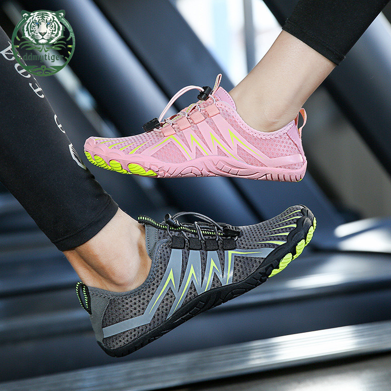 ddmytiger new couple fitness yoga outdoor five finger hiking shoes, anti slip water wading beach shoes A ddmythur