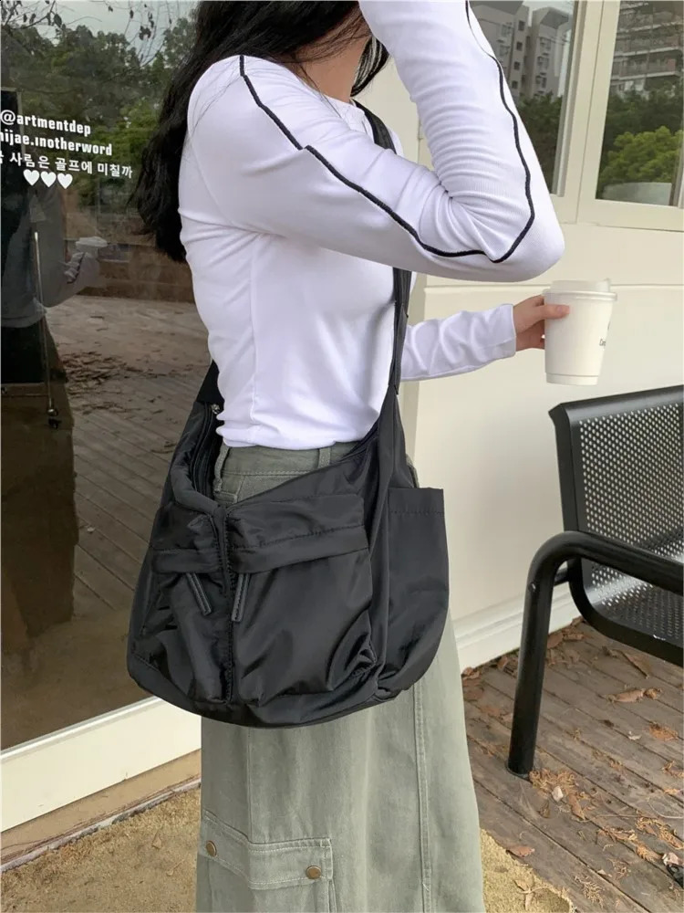 Nylon Casual Shoulder Bags For Women Korean Multiple Pockets Crossbody Bag Fashion Travel Large Capacity Student Bags 240924