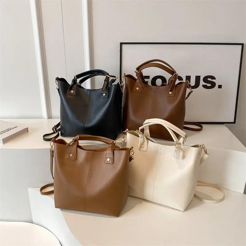 Vintage PU Leather Bucket Crossbody Bags Women Autumn Winter Fashion Solid Shoulder Bag Travel Handbags Female 240924