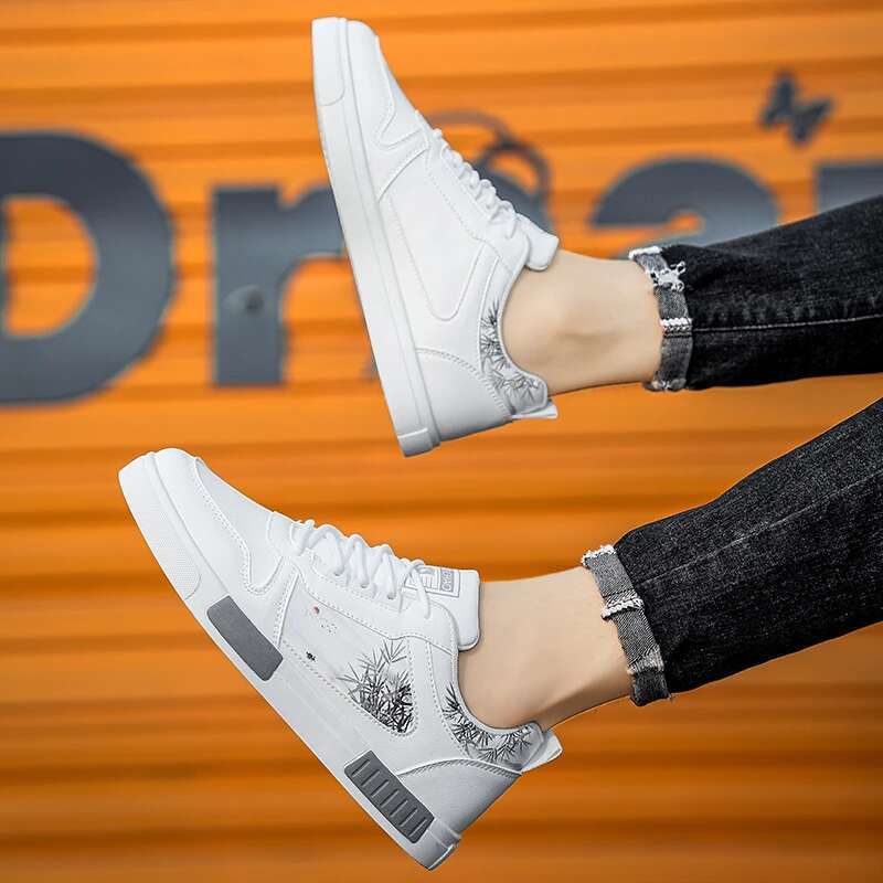 For Men Casual Bright Loafer Chaussires Winter Sneakers Low Sports Shoes Skor Tennis Height Increase High Quality 2024