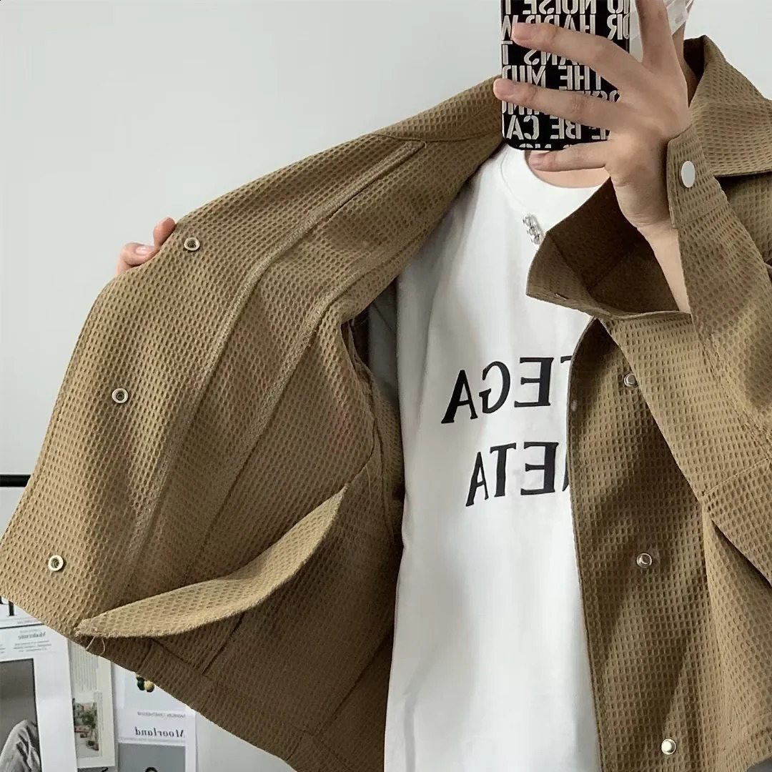 Fashionable mens casual short sleeved jacket retro lapel jacket Korean crop jacket fully matched mens long sleeved streetwear 240927CJ