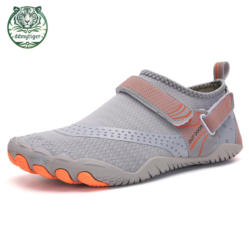 ddmytiger Outdoor hiking river tracing anti slip water wading couple fitness, exercise, yoga shoes, swimming and beach shoes A ddmythur