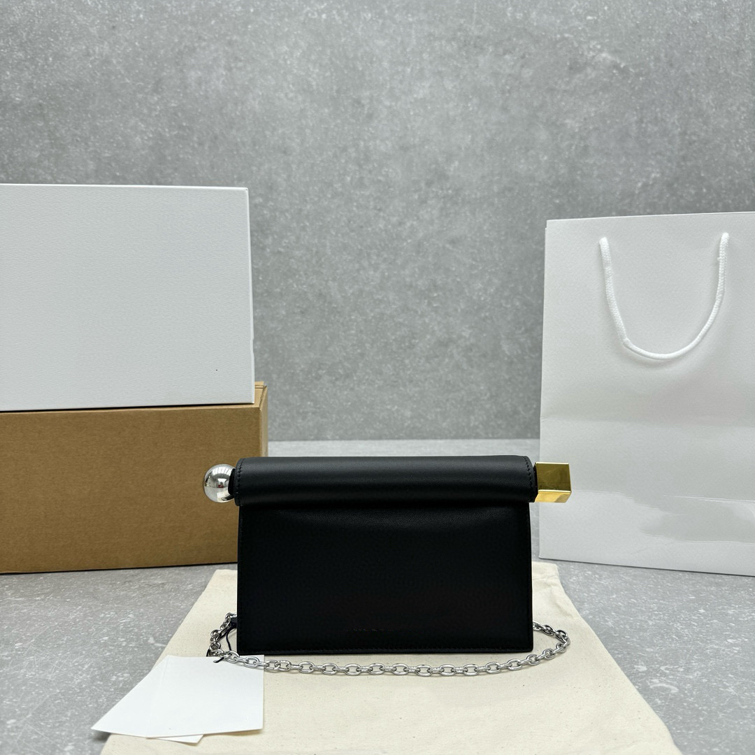 Architecture Evening clutch Lambskin Pochette Rond Sculptural - Party Bag Chic Take-Out Clutch, Detachable Chain, Magnetic Closure designer elegant ge