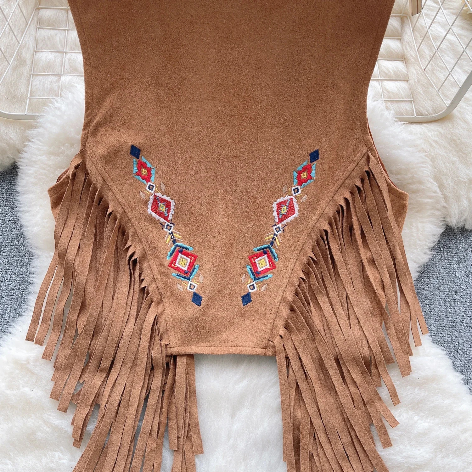 Bohemian vest womens geometric embroidery tassel V-neck sleeveless jacket summer camp 240929