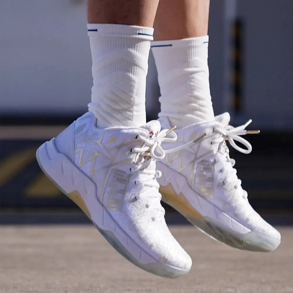 4 pairsbatch professional basketball socks breathable mens mid tube white sports towel bottom 240929