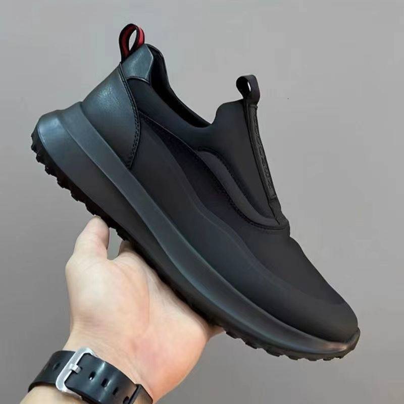 39-45 Men's Four Seasons High end Internet Red Breathable Thick Sole Trendy Low cut Round Head Super Soft Casual Sports Board Shoes