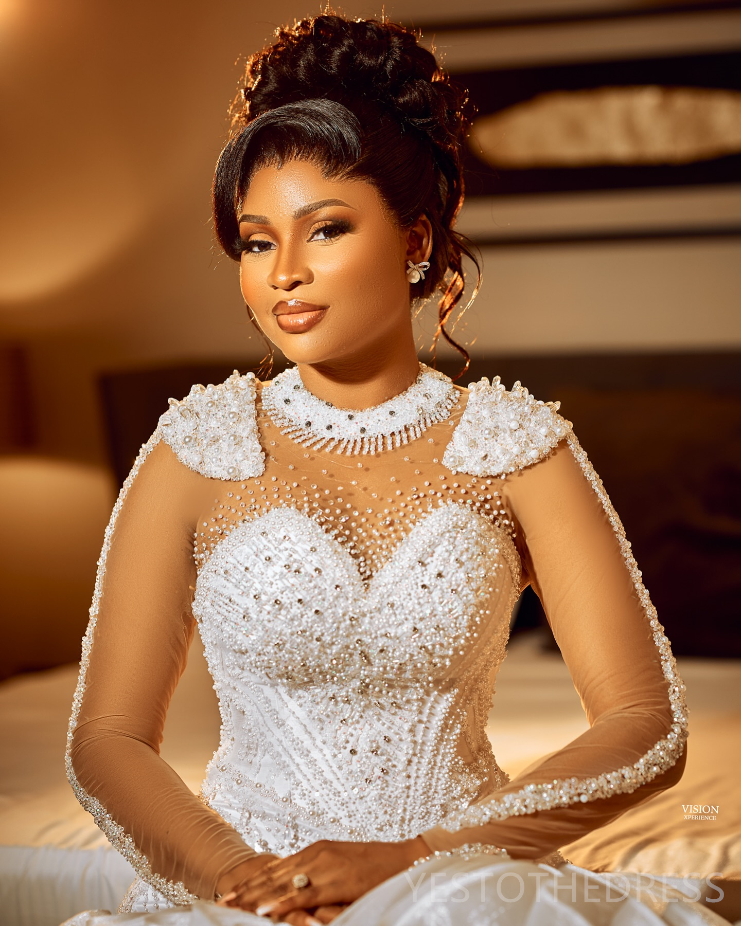 R&W 2024 Plus Size Dresses Bridal For Bride Mermaid Sheer Neck Long Sleeves Beaded Lace Crystals Ruffles Beading Rhies Decorated Wedding Gowns D310
