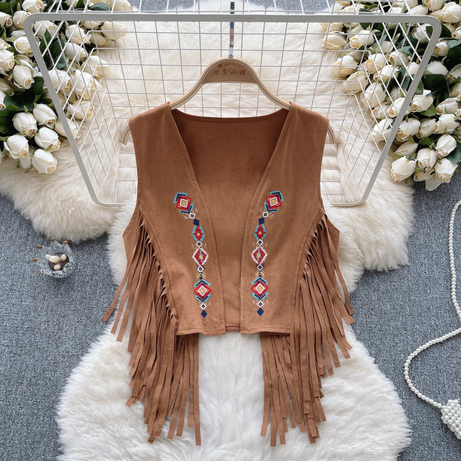 Bohemian vest womens geometric embroidery tassel V-neck sleeveless jacket summer camp 240929