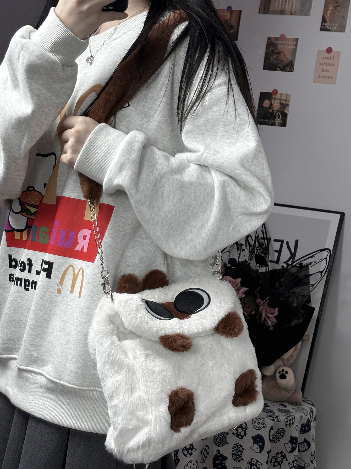 Autumn and winter fur bag 2024 new Siamese cat small bean puffed plush backpack small crowd everything large capacity oblique span bag