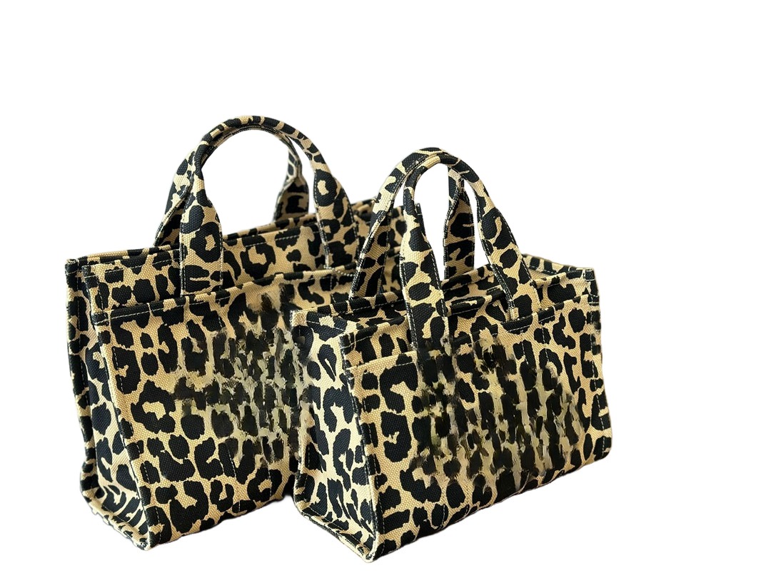 Leopard print Shopping bag Tote Bag High-Quality Vegetable Basket Hand-Woven Bags Canvas Linen Classic Striped Braid Quilted Chain Large Capacity Outdoor