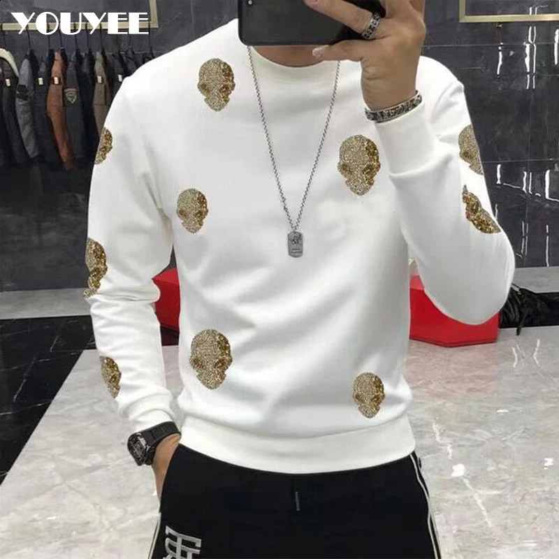 Mens hooded sweatshirt Rhinestone shaped casual sportswear fashion hooded sweatshirt wool warm streetwear high-quality mens clothing winter and autumn