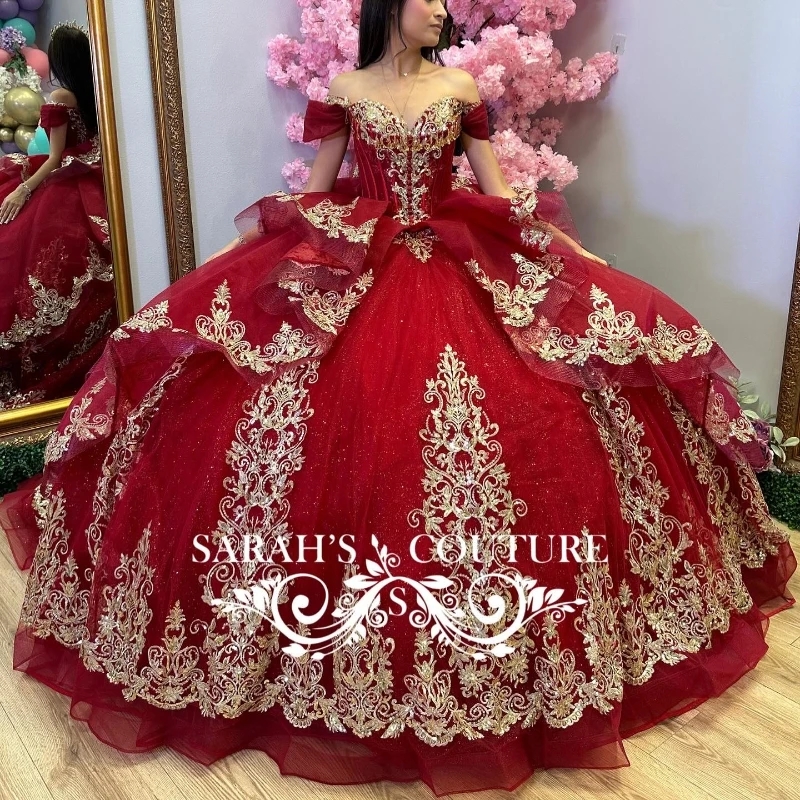 Red Quinceanera Dresses Ball Gown Off The Shoulder Gold Lace Applique Beaded Crystal Tull Corset Sweet 16 Dress Vestido De 15 Anos