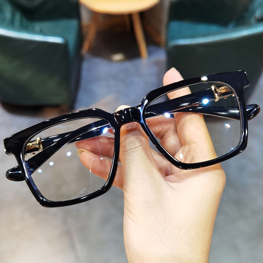 Luxury Women Sunglasses Glasses Frame Designer Sunglasses Brand Eye Lens For Men Women Retro Flat Mirror Paired Myopia Heart High Quality Eyeglass Frames