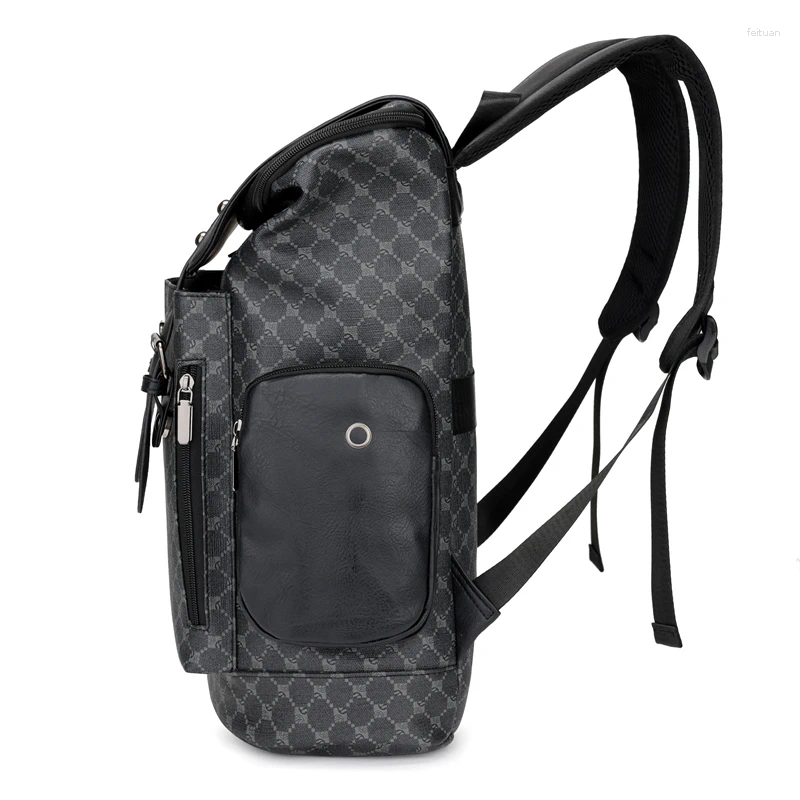 Backpack Men Leather Large Capacity Outdoor Travel Bag School Mochilas De Hombre Mochila Waterproof