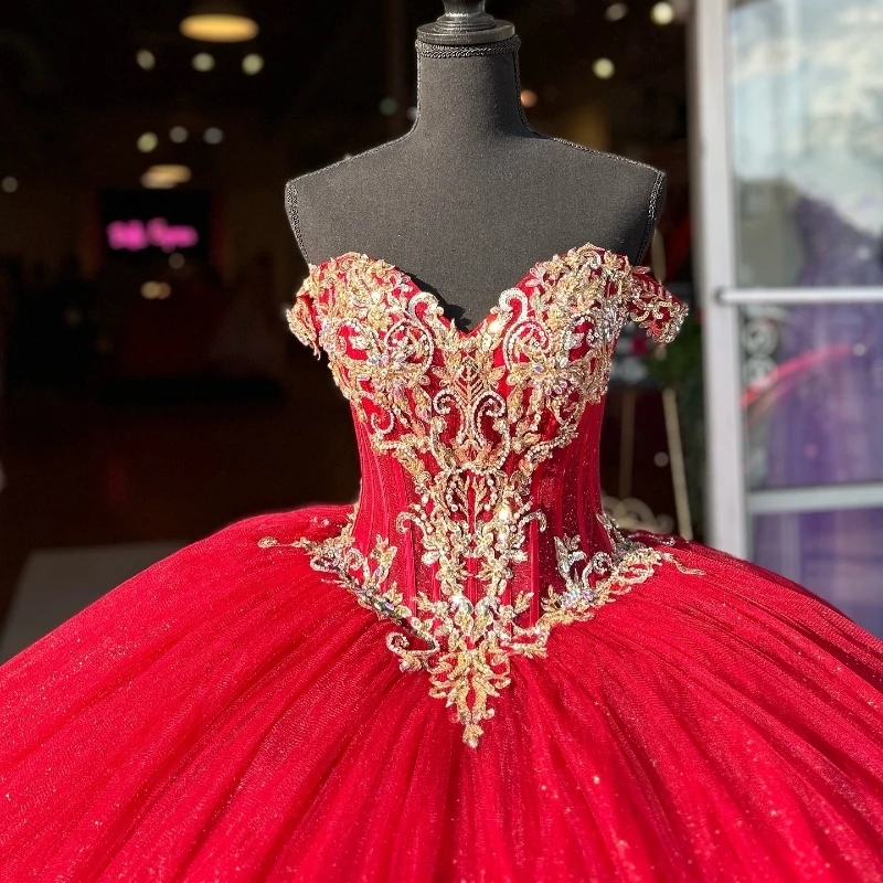 Shiny Red Quinceanera Gold Applique Beads Tull Lace Up Sweet Dress Vestidos De XV Anos Party Birthday Ball Gown D
