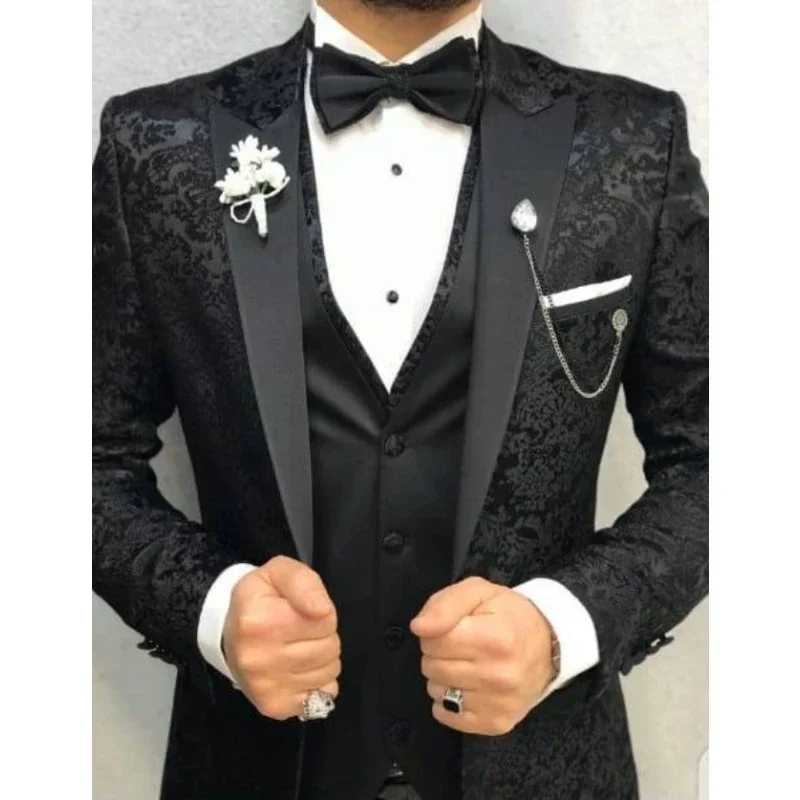 Black Jacquard Men Suits For Wedding 3 Pcs Wedding Tuxedos Peaked Slim Fit Groom Prom Wear Blazer For Male 2024