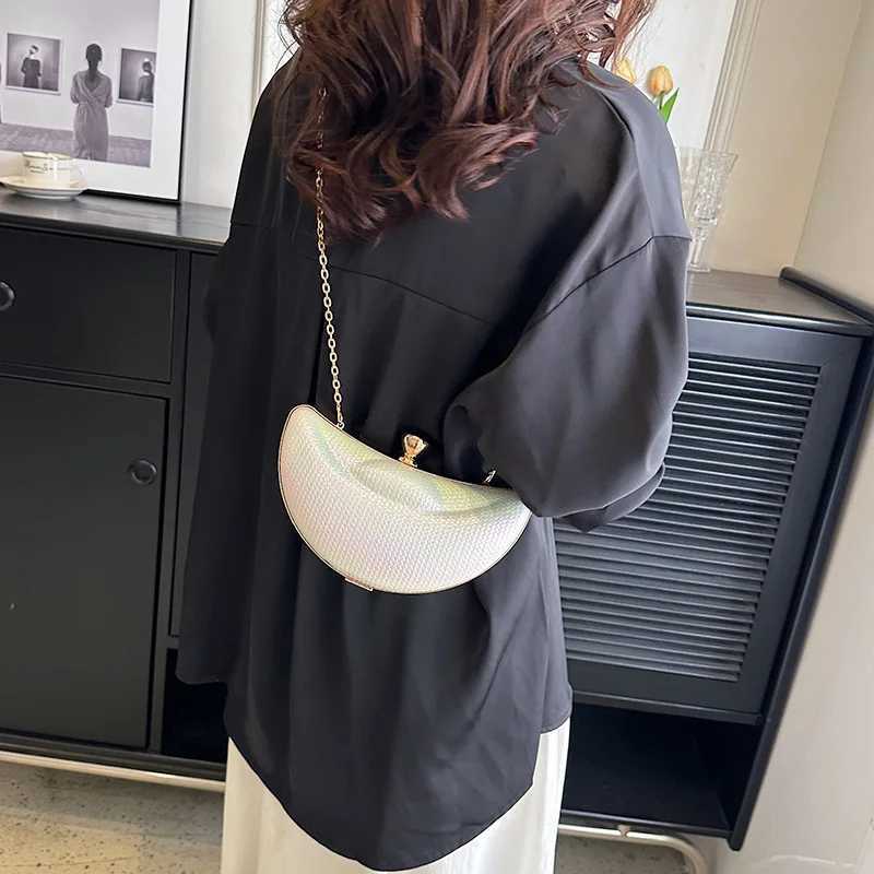 Moon Shape Bags for Ladies Hobos Fashion Funny Small Crossbody Bag Leather Hip Hop Party Cute High Quality Shoulder Ladies 240929