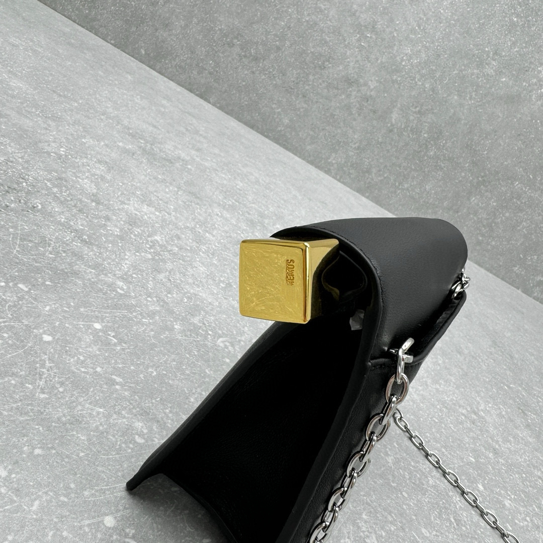 Architecture Evening clutch Lambskin Pochette Rond Sculptural - Party Bag Chic Take-Out Clutch, Detachable Chain, Magnetic Closure designer elegant ge
