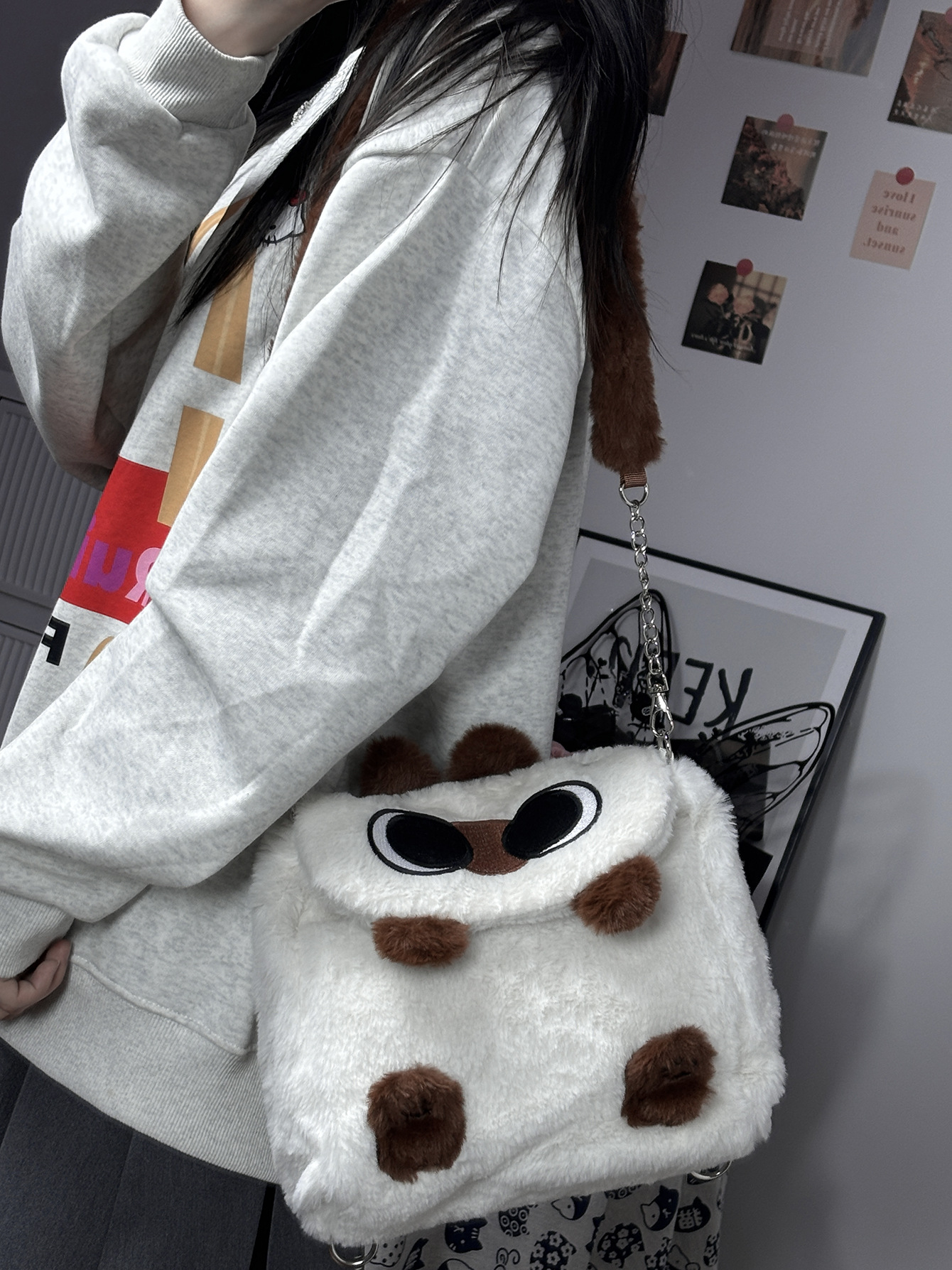 Autumn and winter fur bag 2024 new Siamese cat small bean puffed plush backpack small crowd everything large capacity oblique span bag