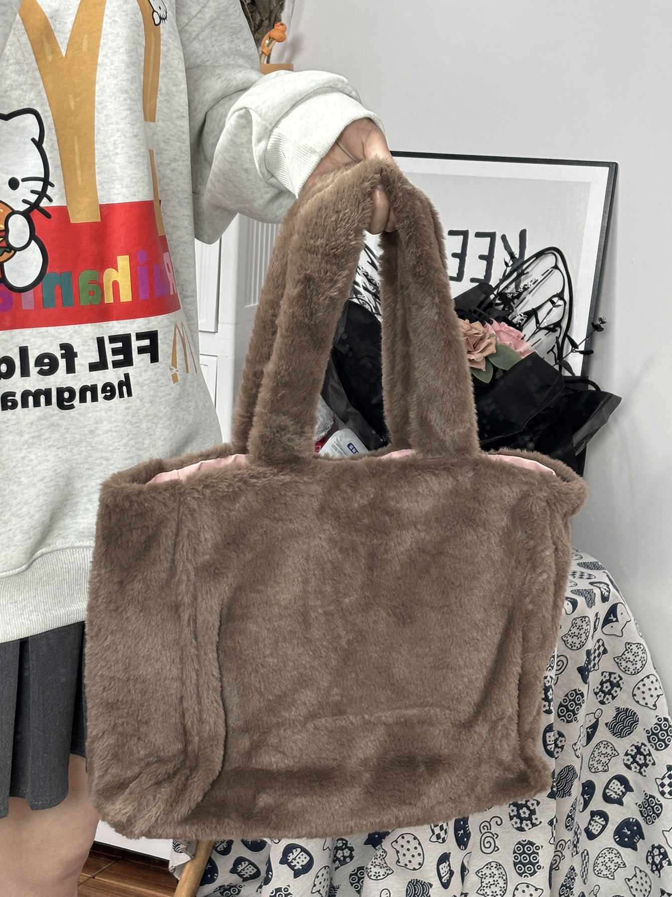 Small fashion trend with cute 2024 new hair bag women's bag large capacity women's shoulder handbag
