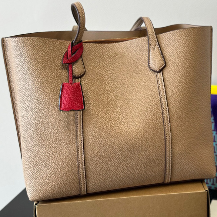 BIG luxurys Clutch Bags designers fashion womens crossbody wallet backpack handbags purses card holder handbag shoulder tote bags mini bag walletss