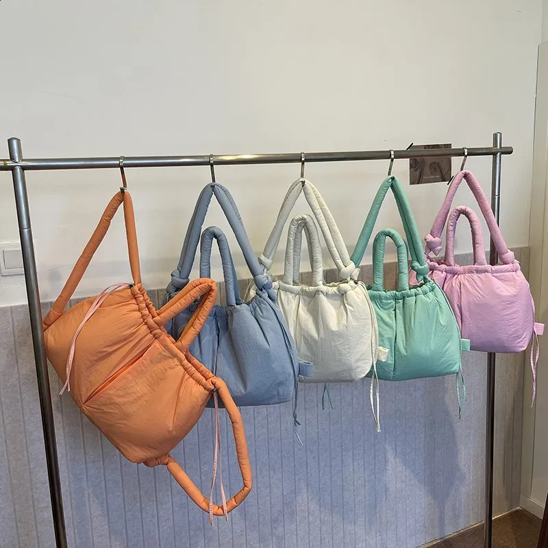 Soft Big Nylon Handbags Women Fashion Korean Version Casual Large Capacity Shoulder Bag Travel Simple Crossbody Bags 240924