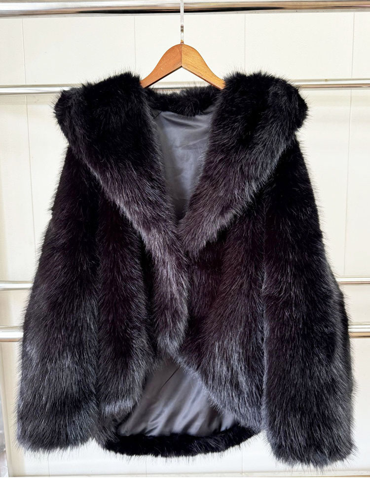 ZADORIN High Street Oversized Batwing Sleeve Hood Faux Fox Fur Coat Winter Fluffy Jacket Ladies Jackets Clothes For Women