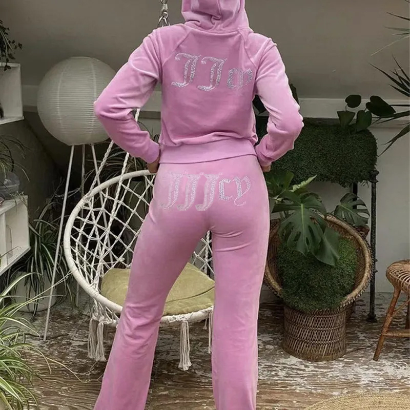Designer Velvet Womens Tracksuit Set - Stylish Two-Piece Lounge Suit for Casual Wear C260312