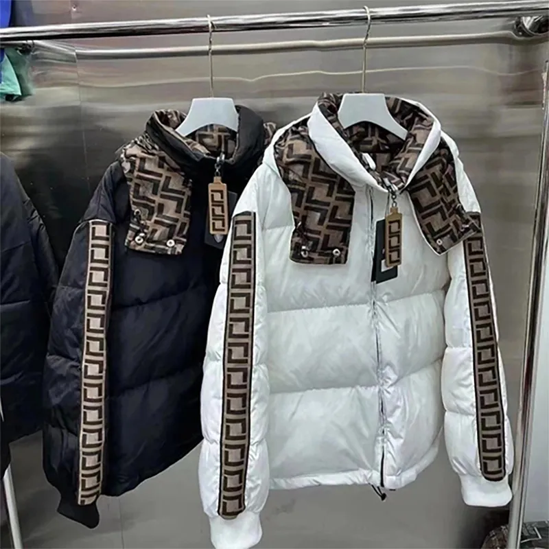 Mens Designer Down Jacket Parkas Coat Women Warm Puffer Jacket Thick Winter Bread Jacket Outfit Zipper Pocket Fluffy Coats Windbreaker