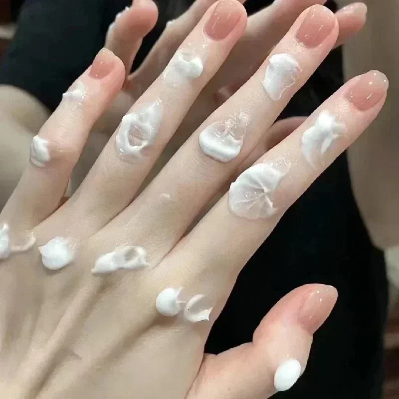 Moisturizing Hand Cream Gift Box Hand Care Essence Cream Prevent Chapping Fragrance Girl Gift 8 Sticks 240930