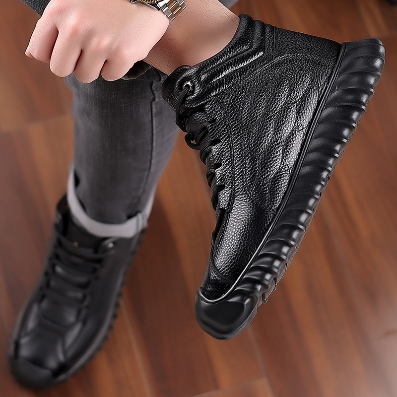 2024 New Snow Boots Top Leather Wool Winter Cotton High Top Casual Leather Plush Thickened Warm Dad Leather Shoes Men's