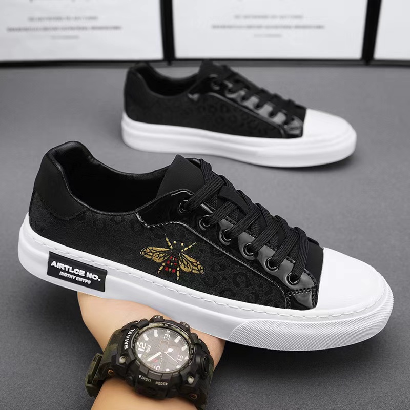 2024 New Men's Casual Shoes, Outdoor Sports Shoes Student White Shoes Niche Brand Trendy Shoes Men's Fashionable Breathable Shoes Classic Ru