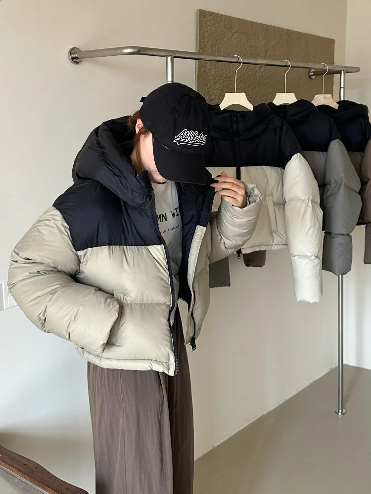 Winter High Waist Bread Down Jacket Thick 90 Duck Down Jacket Womens Down Jacket Fashion Short Parka 240926