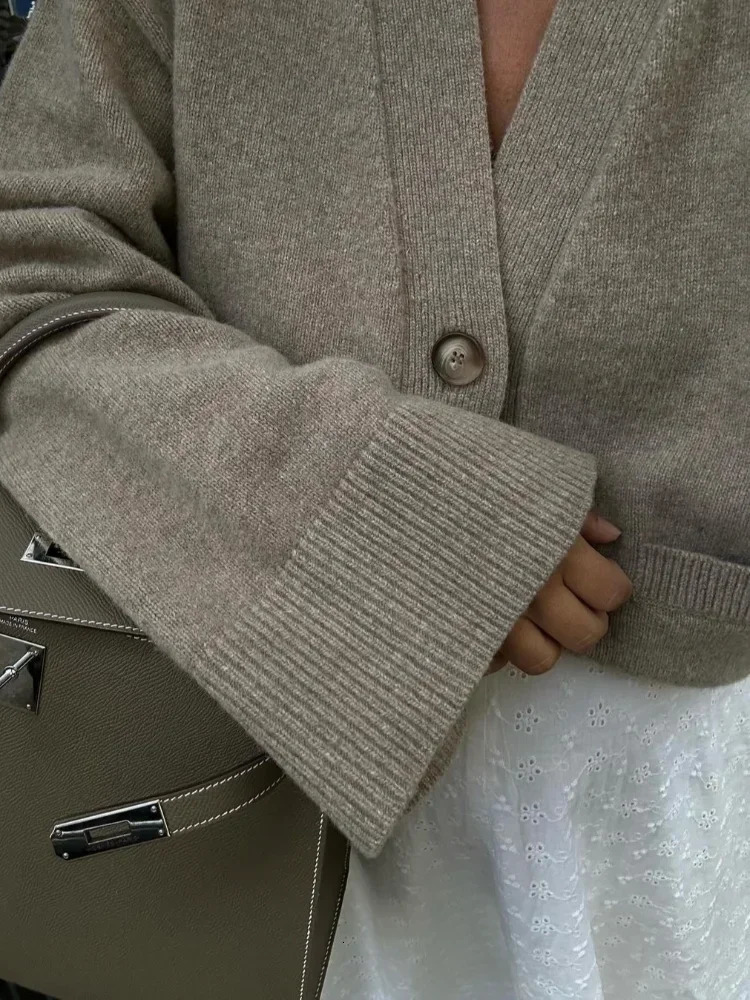 Elegant Marron Singlebreasted V Neck Knitted Cardigan Women Casual Long Sleeves Sweaters 2024 Autumn Lady Office Streetwear 240930