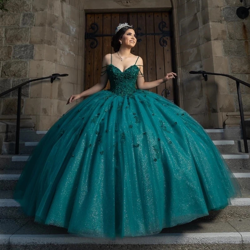 Blackish Green Quinceanera Dresses Spaghetti Strap Lace Applique Beads Tull Sweet 16 Dress Birthday Party Gown Vestidos De 15 Anos