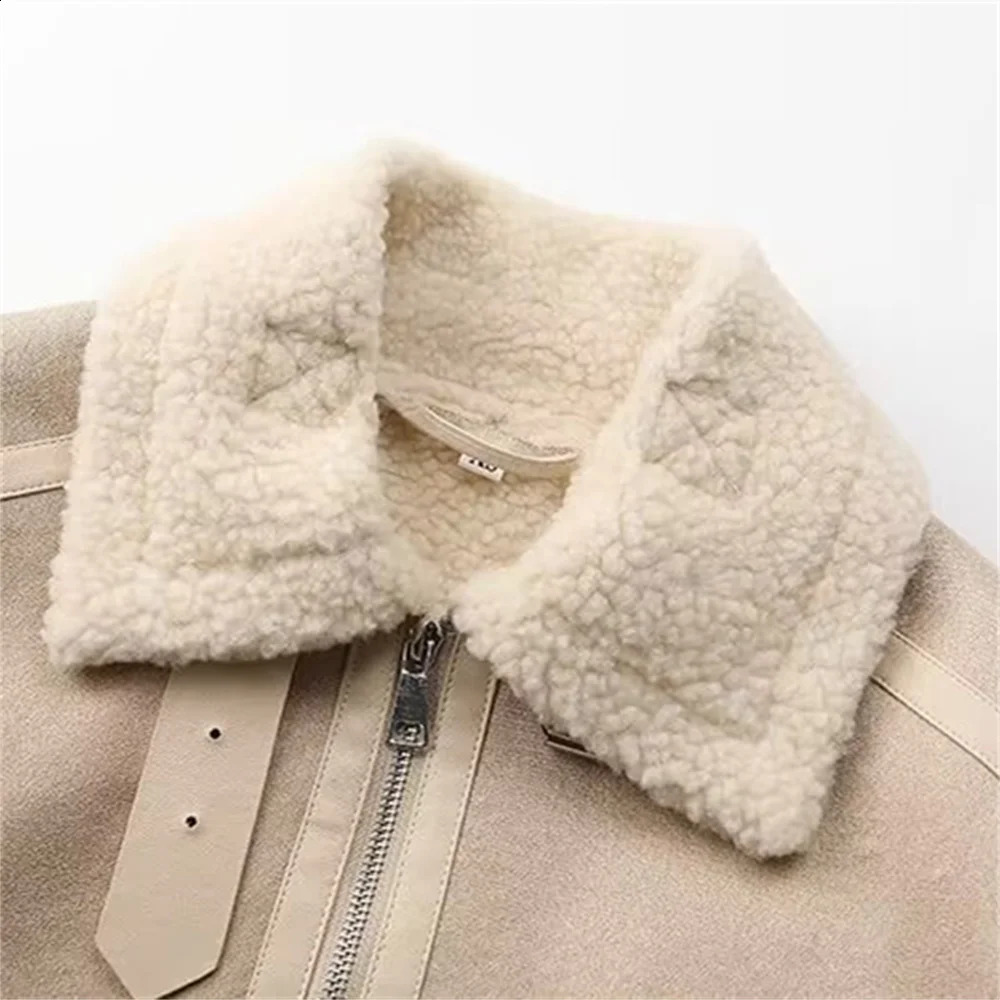 Winter Womens European and American Style Fur Integrated Doublesided Short Jacket