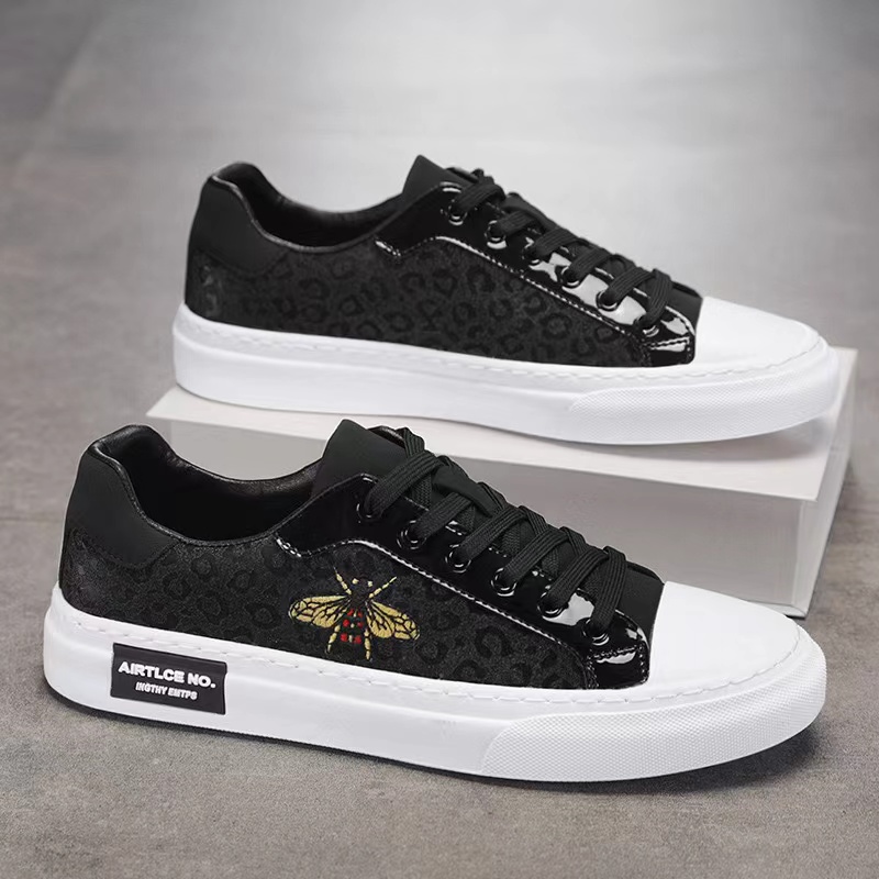 2024 New Men's Casual Shoes, Outdoor Sports Shoes Student White Shoes Niche Brand Trendy Shoes Men's Fashionable Breathable Shoes Classic Ru