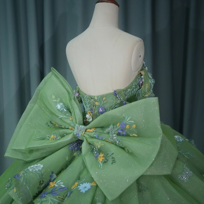 Mint Green Sparkly Quinceanera Dresses Ball Gown Off The Shoulder Lace Applique Bow Beading Tull Corset Sweet 16 Dress Vestidos De 15 Anos