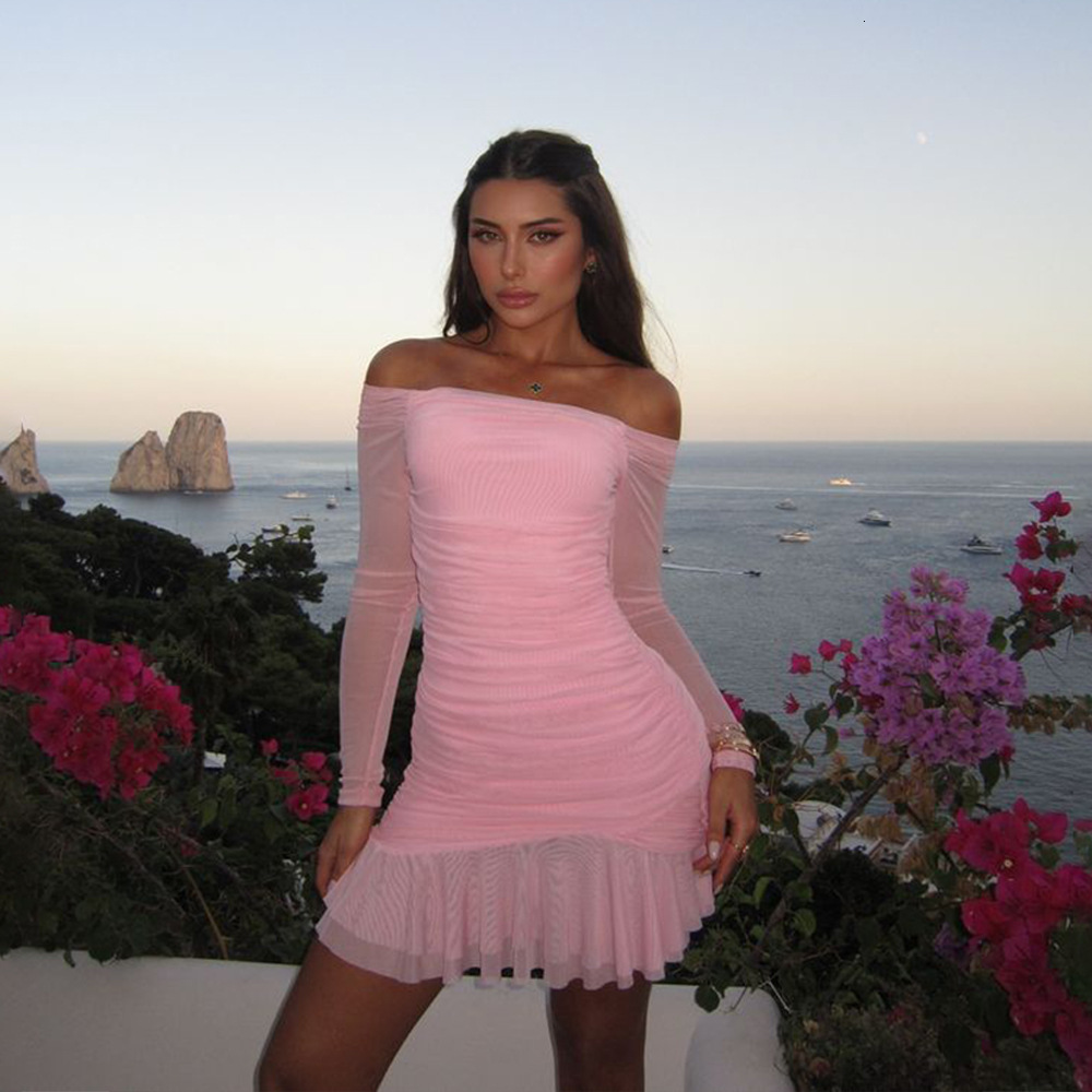 European and American style cross-border 2024 autumn fashion sexy pleated strapless dress new long sleeved spicy girl slim fit short skirt