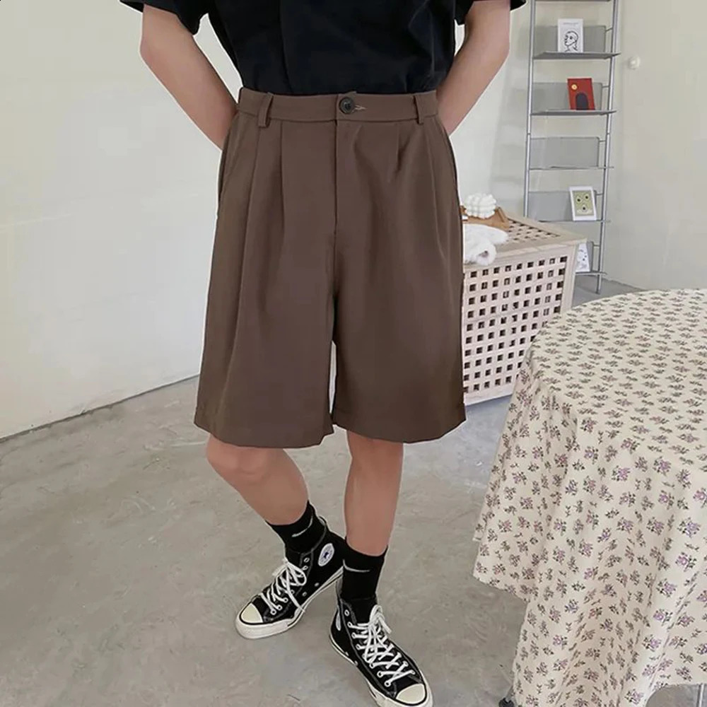 Mens fashion UK set shorts summer loose wide leg Y2k shorts fashion dress casual one-fifth pants mens clothing 240929
