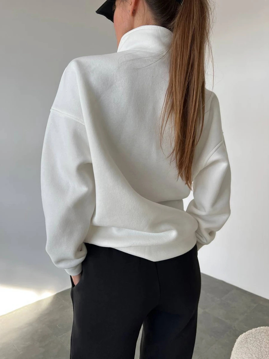 Womens 2piece sportswear solid color button up sweatshirt and sweatpants for active autumn workout set 240927