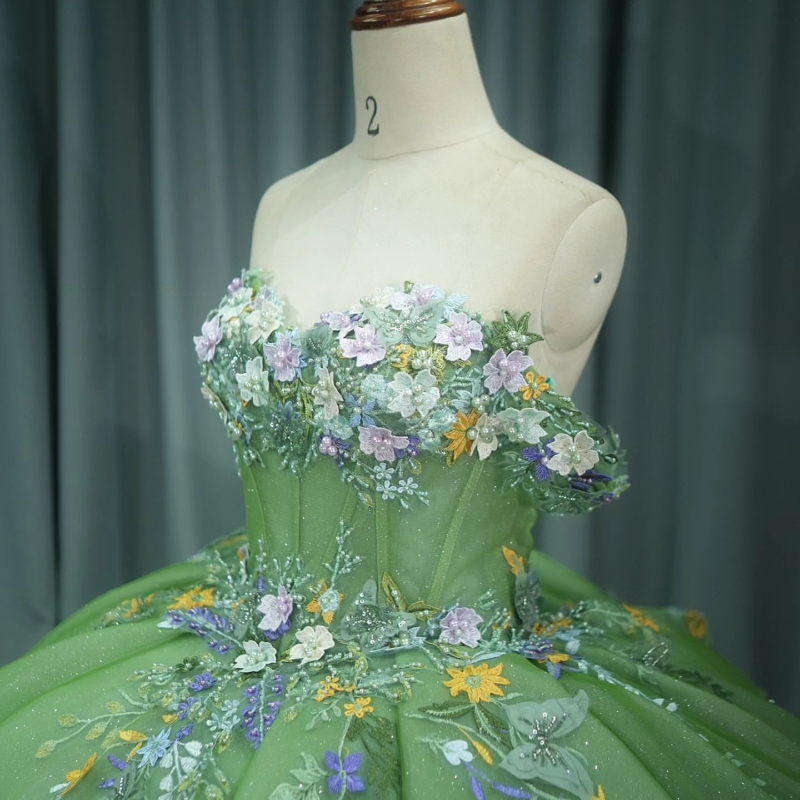 Mint Green Sparkly Quinceanera Dresses Ball Gown Off The Shoulder Lace Applique Bow Beading Tull Corset Sweet 16 Dress Vestidos De 15 Anos