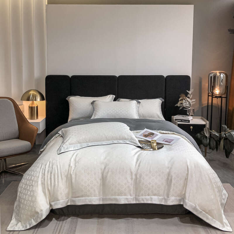 Light Luxury Wind Bedding Four Washed Duvet Cover, Bed And Fitted Sheet Set Of Three Pieces, Heavenly Silk Naked Sleeping Style