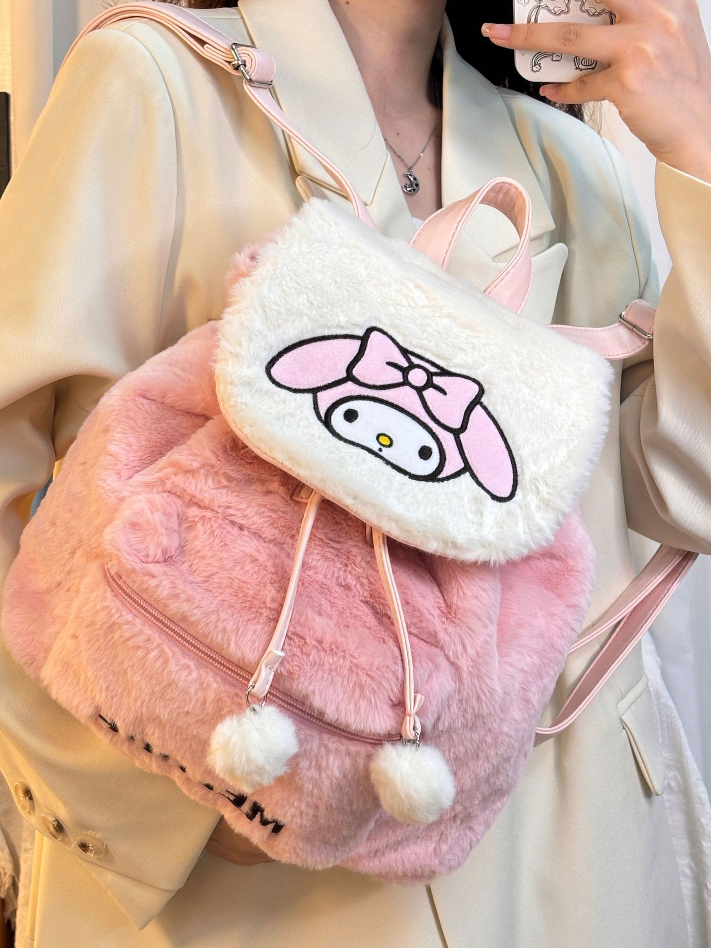 Autumn and winter fluffy clamshell backpack women new leisure large capacity cute cartoon school bag commuting backpack