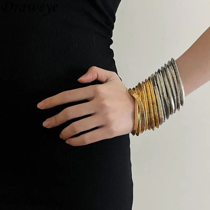Draweye Strechable Bracelets for Women Vintage Punk Style Hiphop Ins Fashion Jewelry Bangles Multilayers Pulseras Mujer 240923